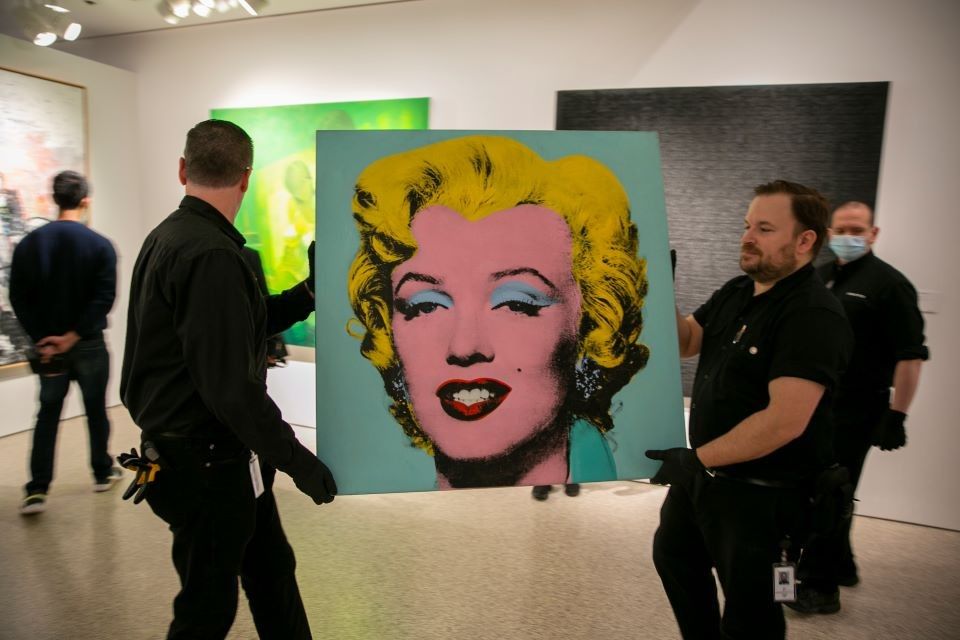 andy-warhol-marilyn-ap-3.jpg