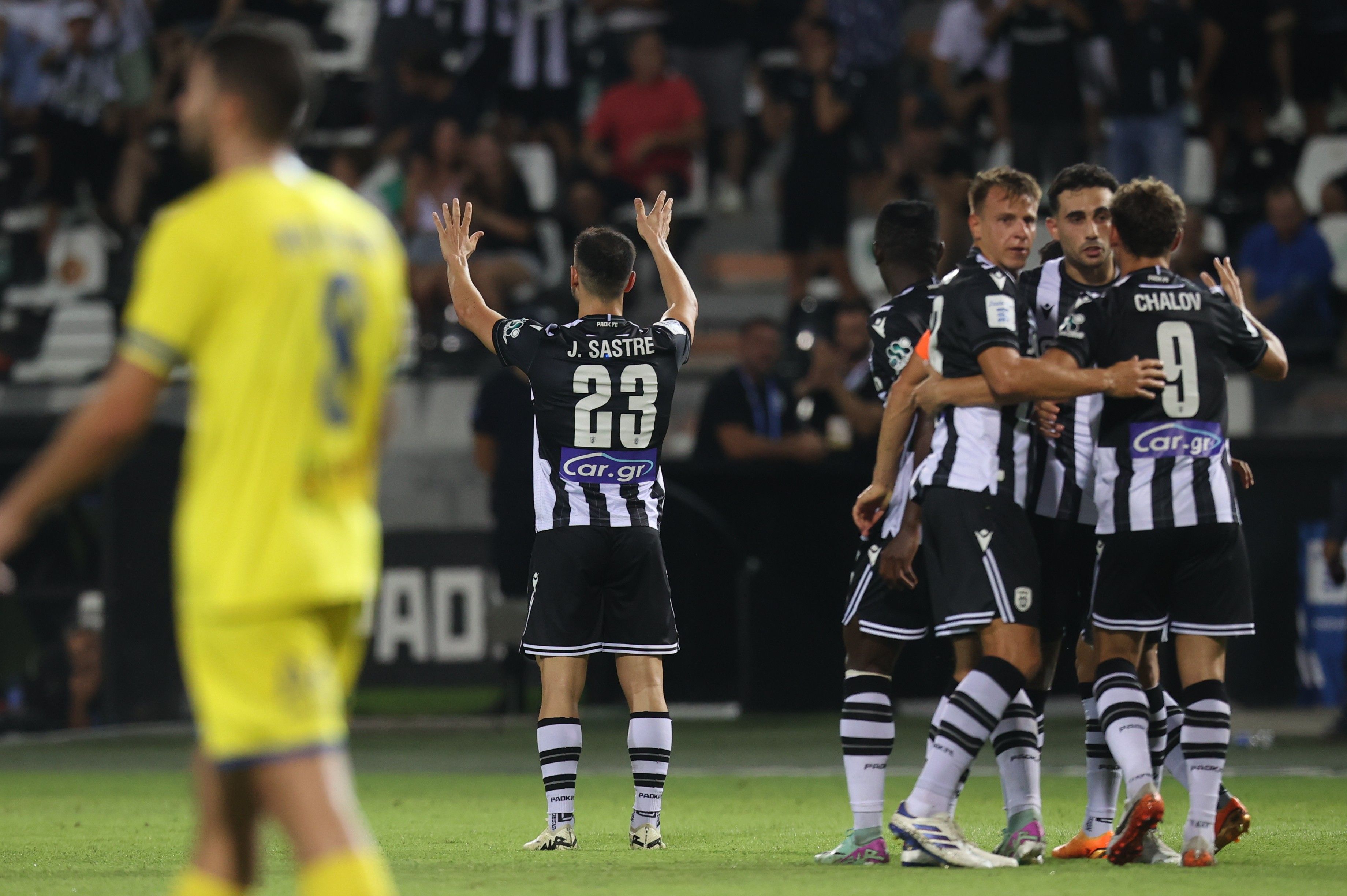 paok-panig-2.jpg