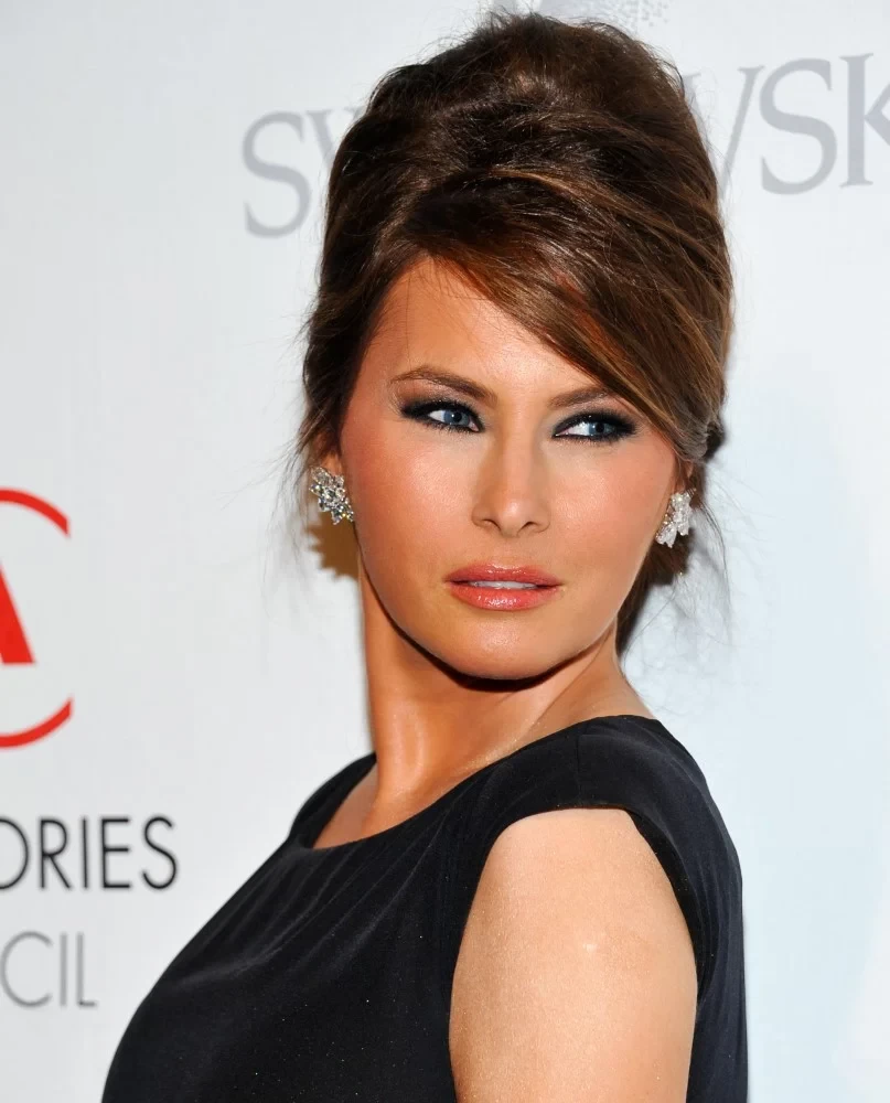 melania3.webp